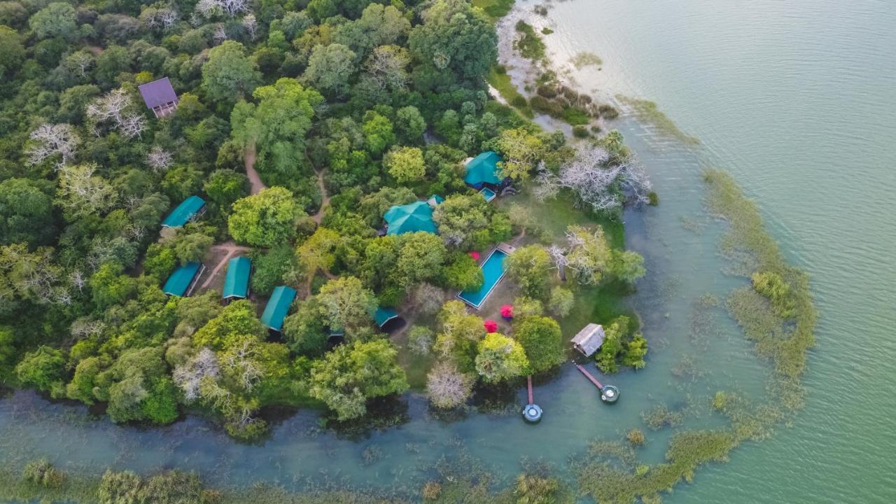 Flameback Eco Lodge Tissamaharama Exterior photo